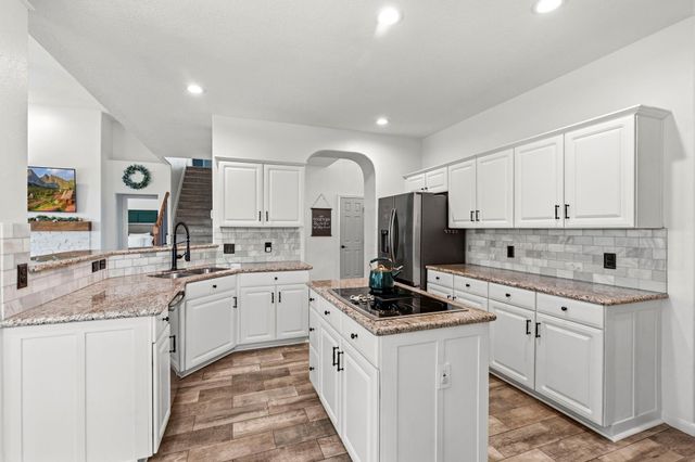 67 Terraglen Drive, The Woodlands, TX 77382