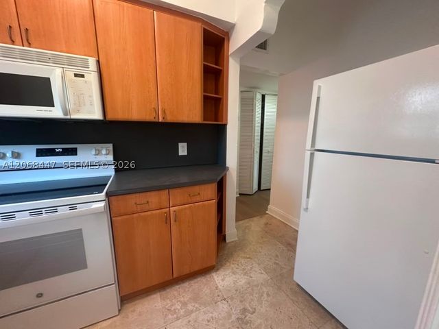 1341 Meridian Ave 202, Miami Beach, FL 33139