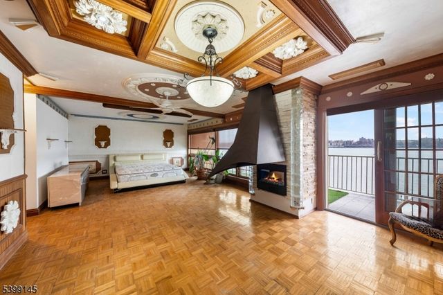 1225 River Rd 7D, Edgewater Boro, NJ 07020