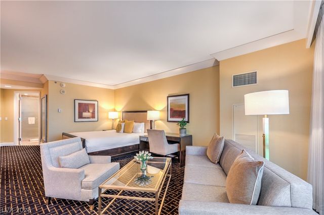 2000 Fashion Show Drive 5617, Las Vegas, NV 89109