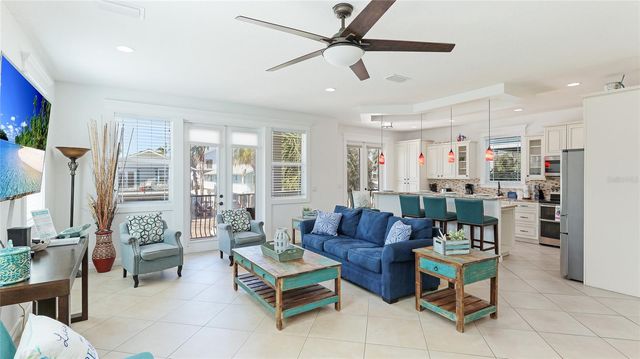 4101 4TH AVENUE, Holmes Beach, FL 34217