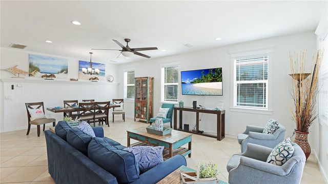 4101 4TH AVENUE, Holmes Beach, FL 34217