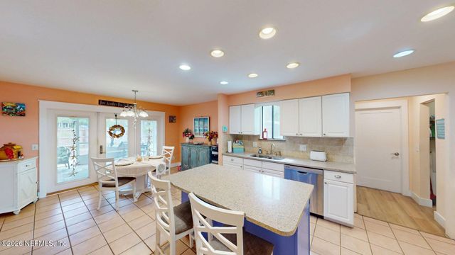 1821 LEEWARD Lane, Neptune Beach, FL 32266