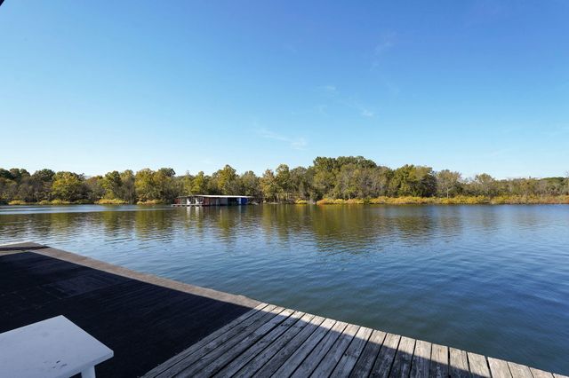 237 Daisy Lane, Lampe, MO 65681