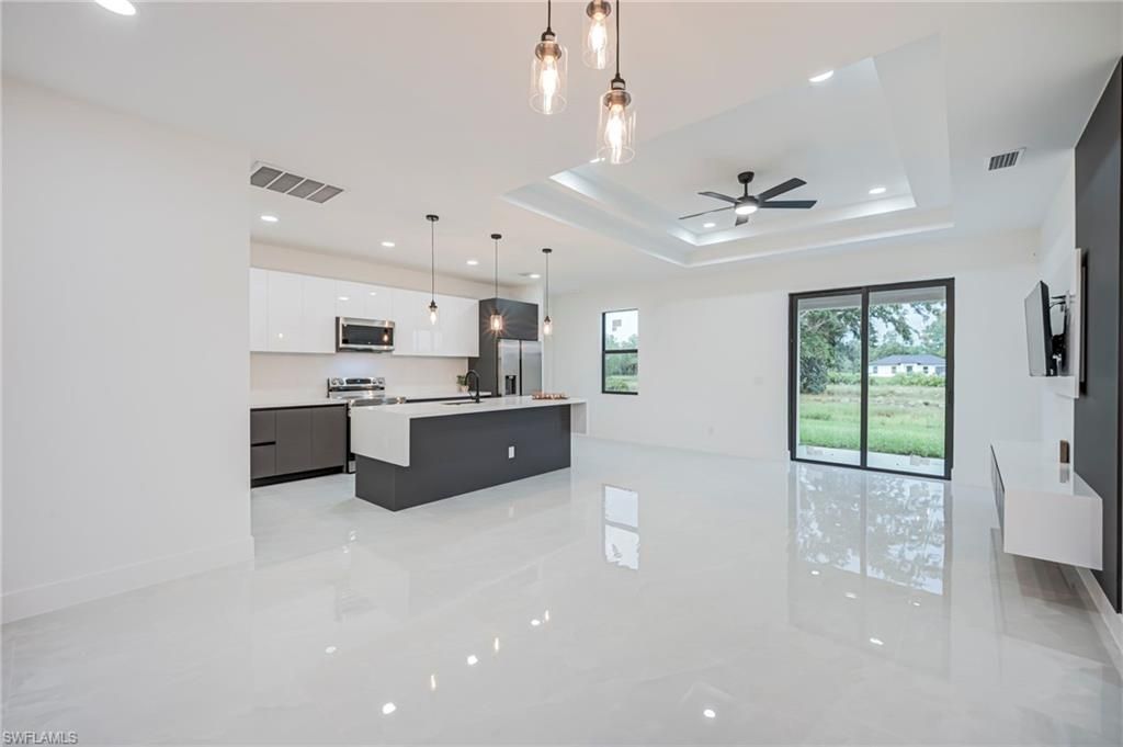 1222 Earnest ST E, LEHIGH ACRES, FL 33974 — photo 4