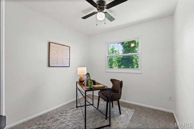 795 Creekwood Manor Court, Mehlville, MO 63125