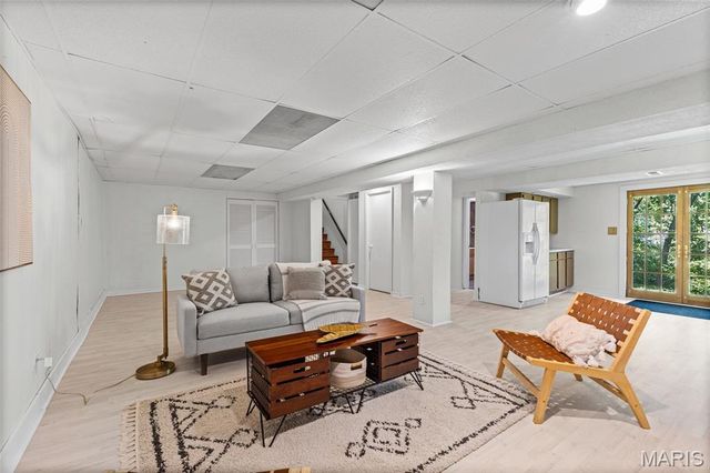 795 Creekwood Manor Court, Mehlville, MO 63125