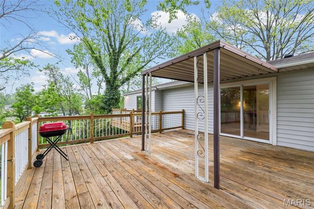 795 Creekwood Manor Court, Mehlville, MO 63125