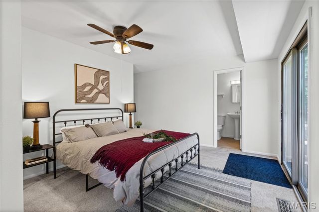 795 Creekwood Manor Court, Mehlville, MO 63125