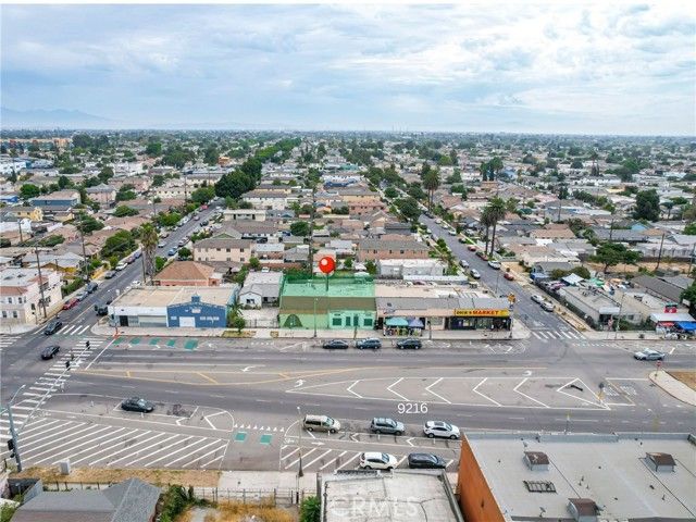 9218 S Broadway, Los Angeles, CA 90003