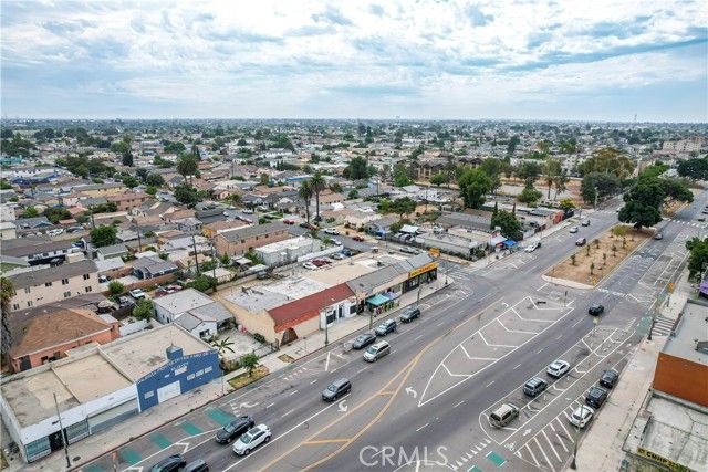 9218 S Broadway, Los Angeles, CA 90003