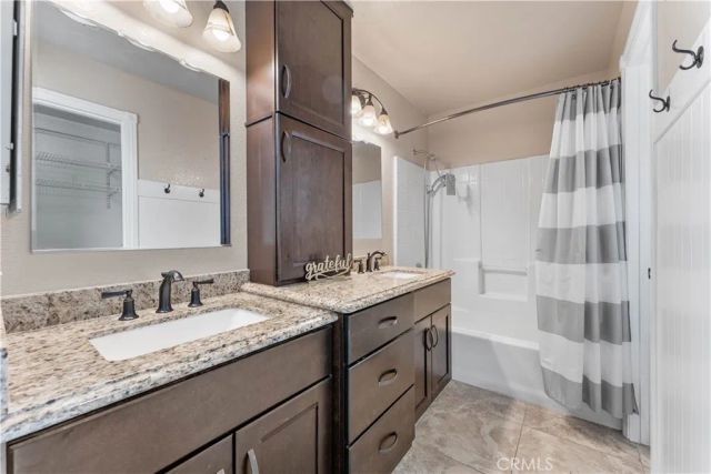 3703 Garnet Ave, Rosamond, CA 93560