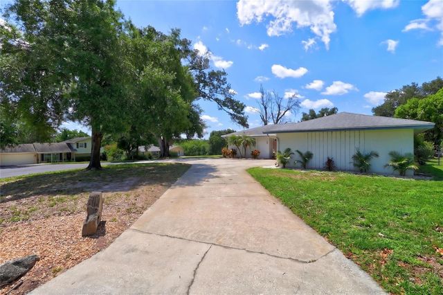 54 LAKE LINK CIRCLE SE, Winter Haven, FL 33884