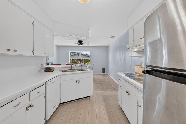 54 LAKE LINK CIRCLE SE, Winter Haven, FL 33884
