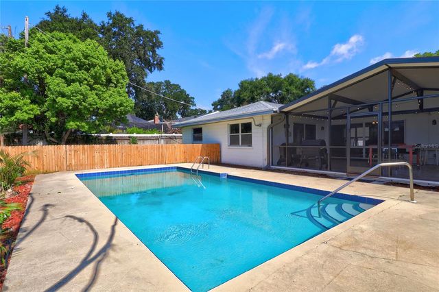 54 LAKE LINK CIRCLE SE, Winter Haven, FL 33884