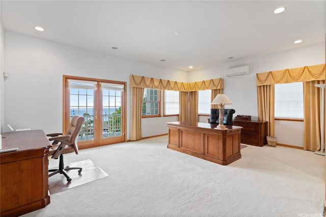 399 Puuikena Drive, Honolulu, HI 96821