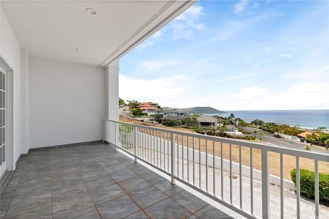 399 Puuikena Drive, Honolulu, HI 96821