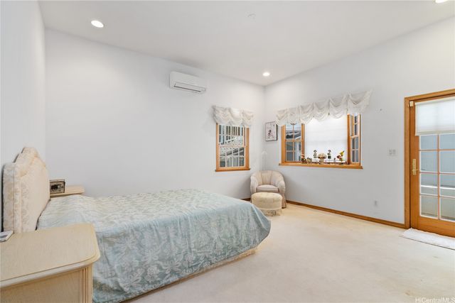 399 Puuikena Drive, Honolulu, HI 96821