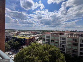 4801 HAMPDEN LN #802, Bethesda, MD 20814