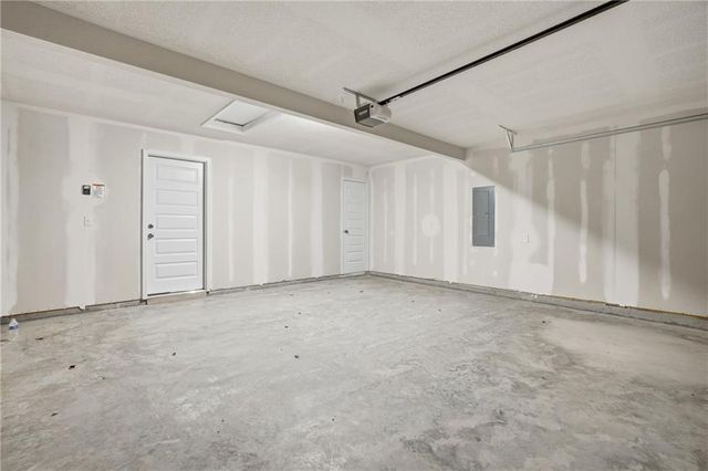 501 SE Nelson Drive, Blue Springs, MO 64014