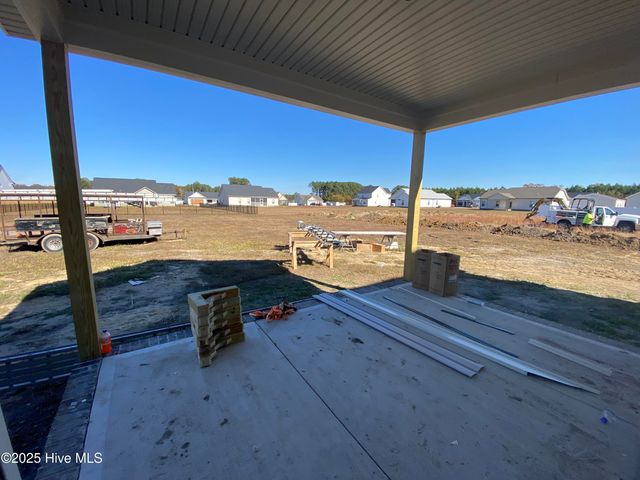 205 Rae Drive, Pikeville, NC 27863