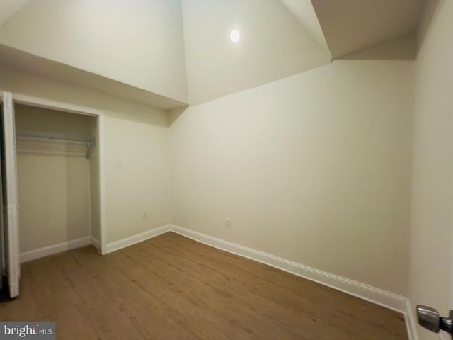 2546 S 9TH ST, Philadelphia, PA 19148