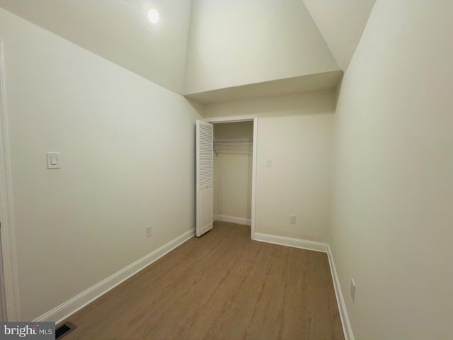 2546 S 9TH ST, Philadelphia, PA 19148
