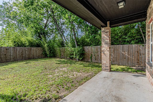 904 S Catherine Street, Terrell, TX 75160