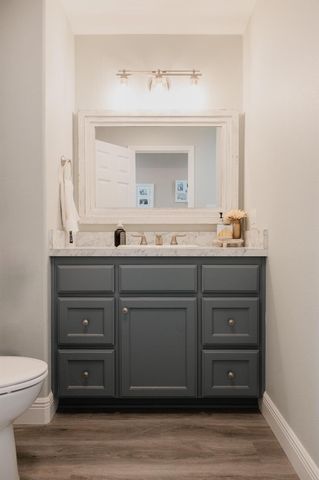 299 Bay Drive, Palacios, TX 77465