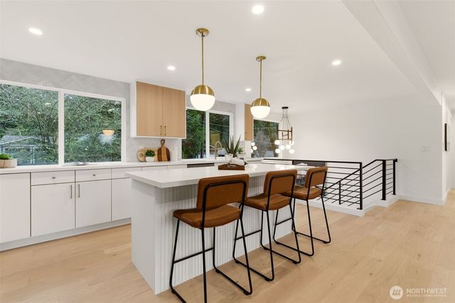 7506 135th Place NE, Redmond, WA 98052