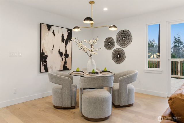 7506 135th Place NE, Redmond, WA 98052