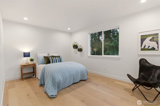 7506 135th Place NE, Redmond, WA 98052