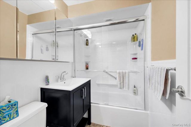 2035 Central Park 3G, Yonkers, NY 10710