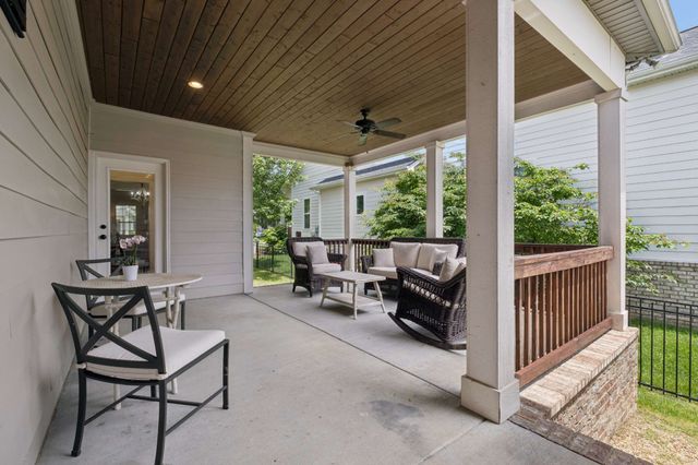 2005 Firtree Way, Thompsons Station, TN 37179