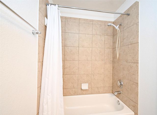 19734 Amber Village Lane, Richmond, TX 77407