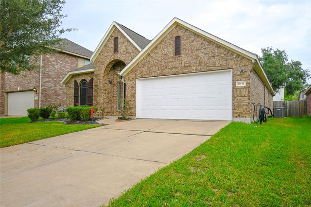 19734 Amber Village Lane, Richmond, TX 77407