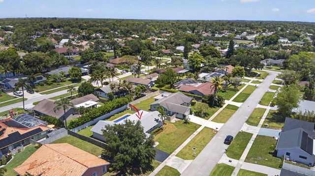 12890 Guilford Circle, Wellington, FL 33414