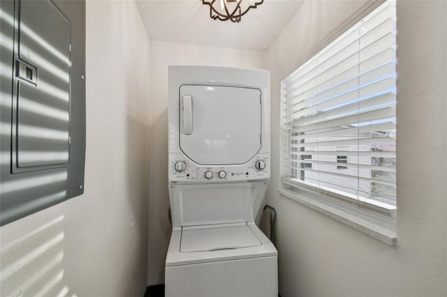 1607 E 18TH AVENUE, Tampa, FL 33605