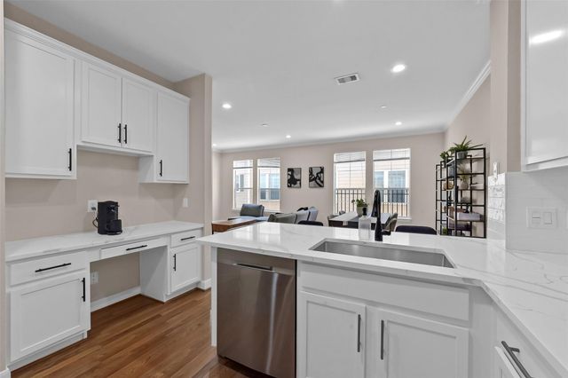 3001 Murworth Drive 1702, Houston, TX 77025