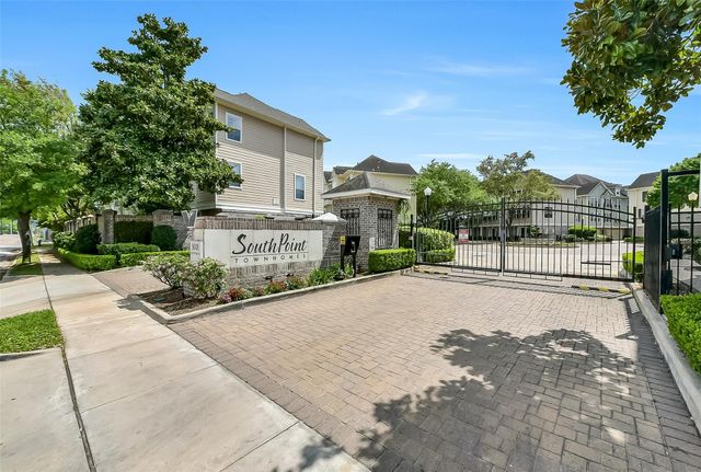 3001 Murworth Drive 1702, Houston, TX 77025