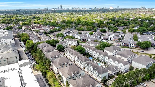 3001 Murworth Drive 1702, Houston, TX 77025