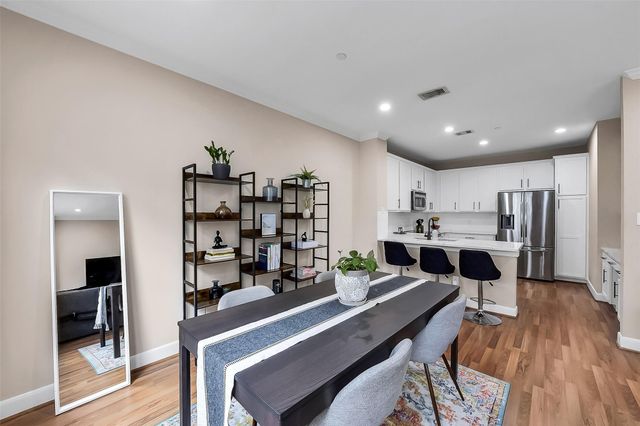 3001 Murworth Drive 1702, Houston, TX 77025