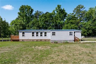 128 & 124 Skip A Rock Lane, Hope Mills, NC 28348