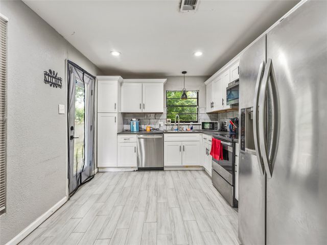1401 Richard Street, Mesquite, TX 75149