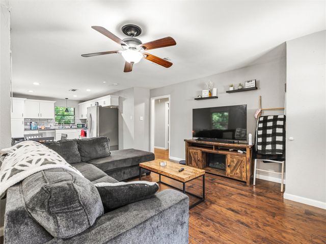 1401 Richard Street, Mesquite, TX 75149