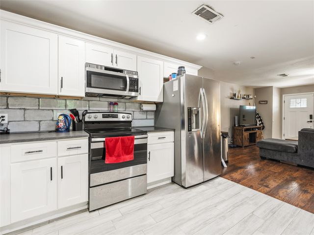 1401 Richard Street, Mesquite, TX 75149
