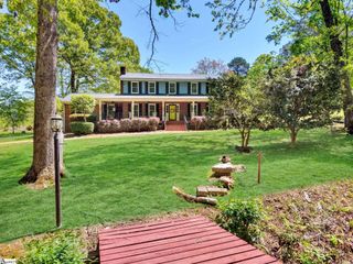 314 Foxgrove Boulevard, Clinton, SC 29325