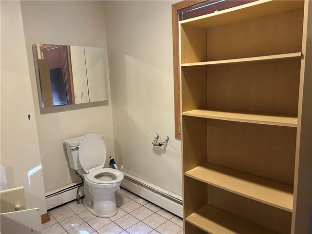 20 Fry Pond Road, West Greenwich, RI 02817