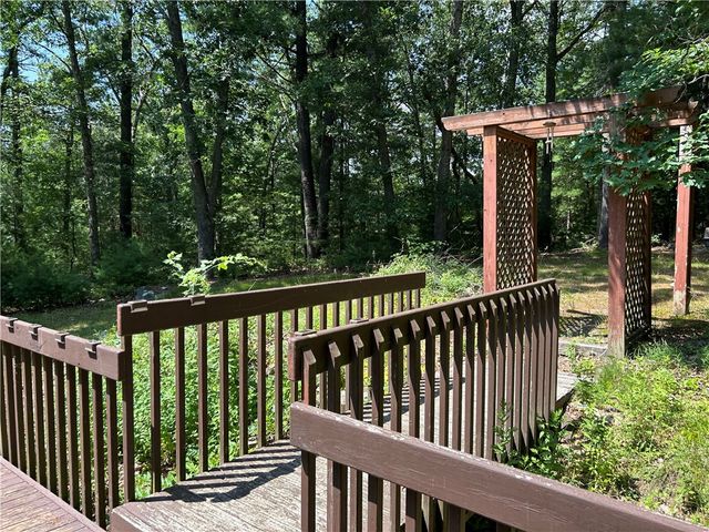 20 Fry Pond Road, West Greenwich, RI 02817
