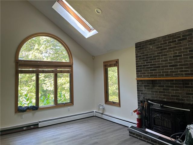 20 Fry Pond Road, West Greenwich, RI 02817